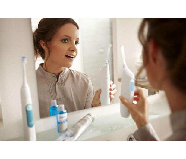 Philips Sonicare HX8331/01 AirFloss Ultra 2.0 - 347150 - zdjęcie 12